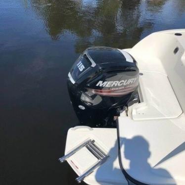 2017 Bayliner 21