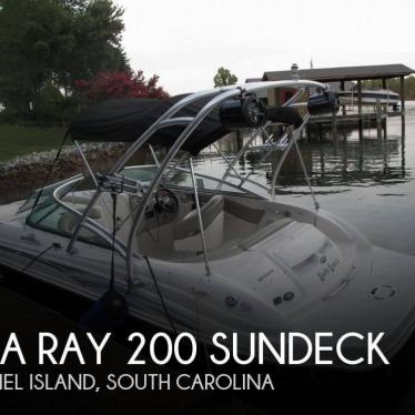 2005 Sea Ray 200 sundeck