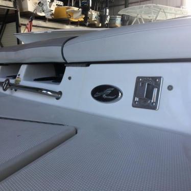 2002 Sea Ray 220 sundeck