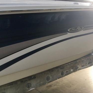 2002 Sea Ray 220 sundeck