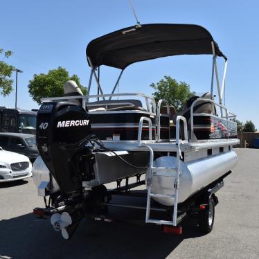 2012 Sun Tracker bass buggy 18 dlx pontoon