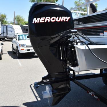 2012 Sun Tracker bass buggy 18 dlx pontoon