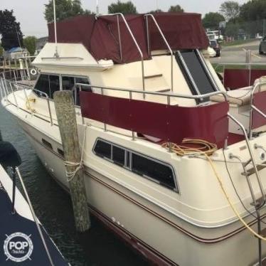 1983 Sea Ray 360 aft cabin