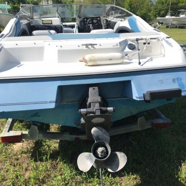 1992 Bayliner capri 1700