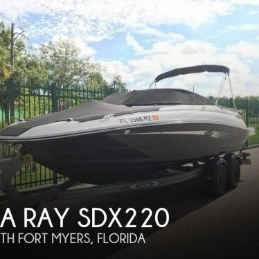 2015 Sea Ray sdx220