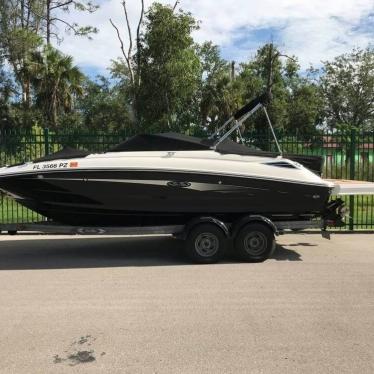 2015 Sea Ray sdx220