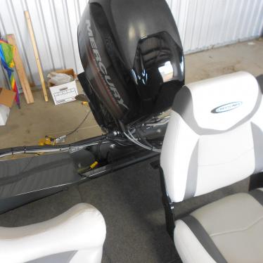 2013 Crestliner tc18