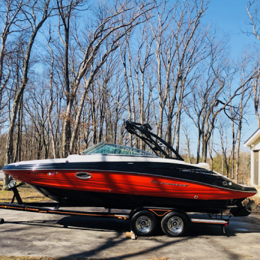 2012 Crownline e4