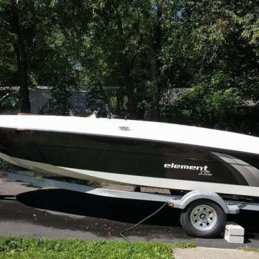 2015 Bayliner element xl 180