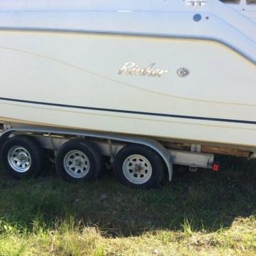 1999 Rinker fiesta vee 270