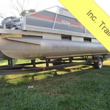 1986 Sun Tracker 24 party barge