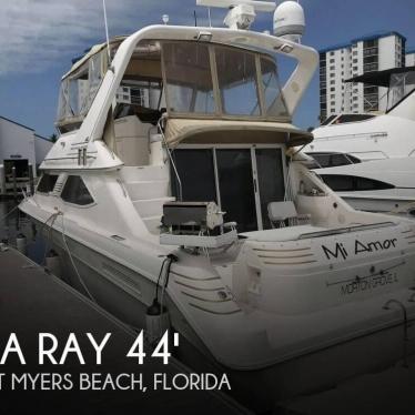 1996 Sea Ray 440 express bridge