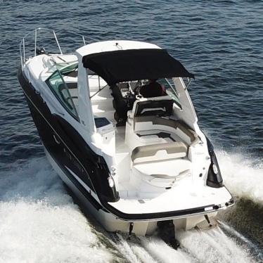 2015 Monterey 295 sport yacht new engine