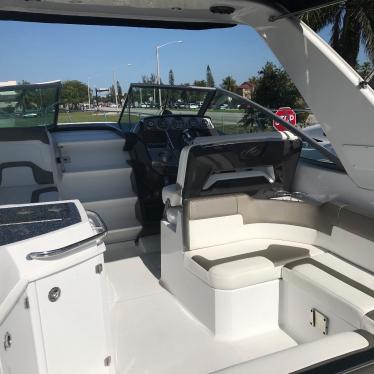 2015 Monterey 295 sport yacht new engine