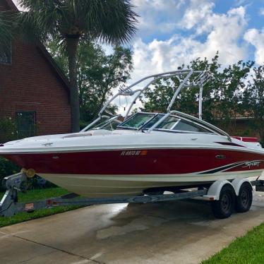 2011 Sea Ray 205 sport