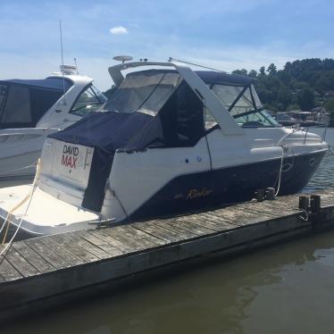 2005 Rinker fiesta vee 270