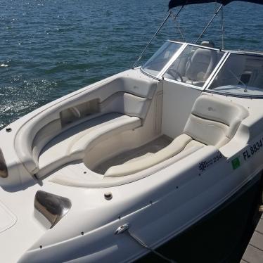 2003 Starcraft stardeck 254 travis edition