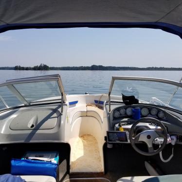 2007 Bayliner 185 br