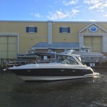 2011 Monterey 400 sport yacht