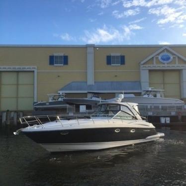 2011 Monterey 400 sport yacht