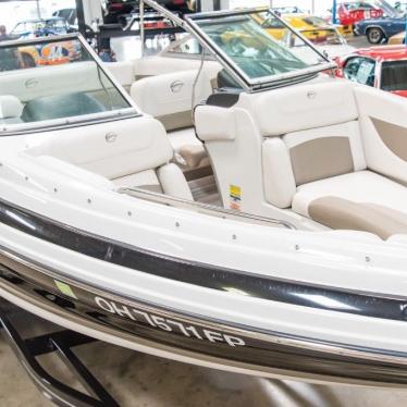 2016 Crownline 225