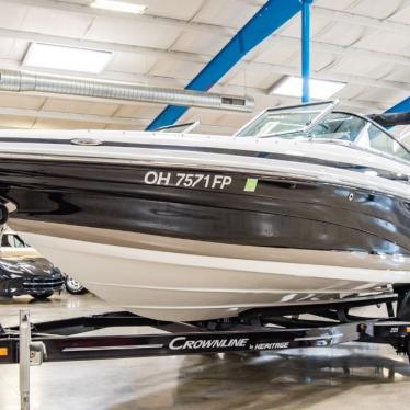 2016 Crownline 225