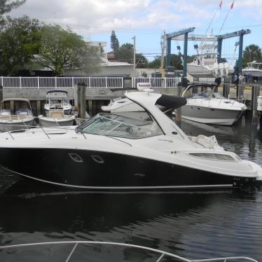 2013 Sea Ray 330 sundancer