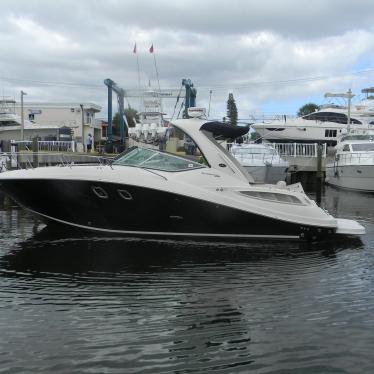 2013 Sea Ray 330 sundancer