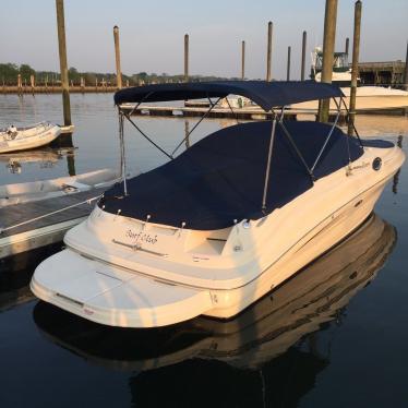 2008 Sea Ray sundeck 240