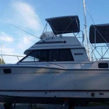 1985 Carver 3207 aft cabin my