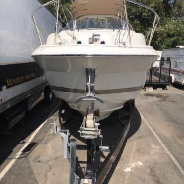 2001 Wellcraft martinique 2600