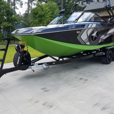 2014 Nautique g23