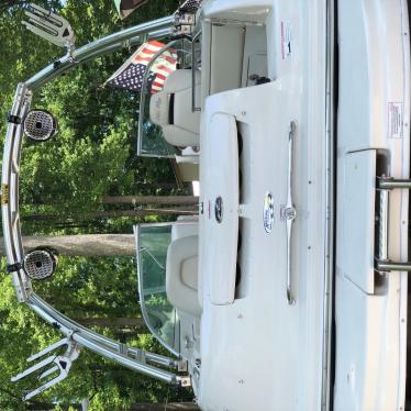 2008 Sea Ray sundeck 240