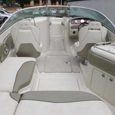 2007 Sea Ray 240 sundeck