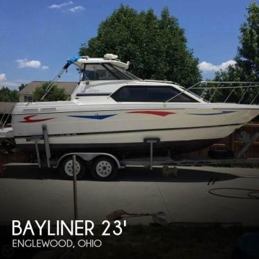 1999 Bayliner 2452 ciera express