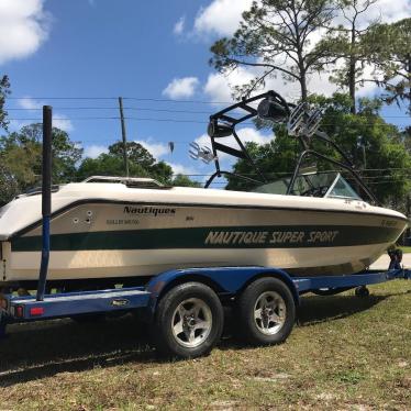 1999 Nautique 210