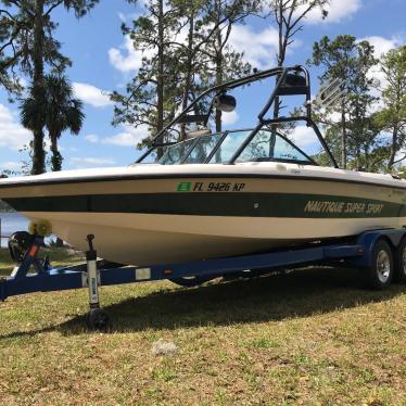 1999 Nautique 210