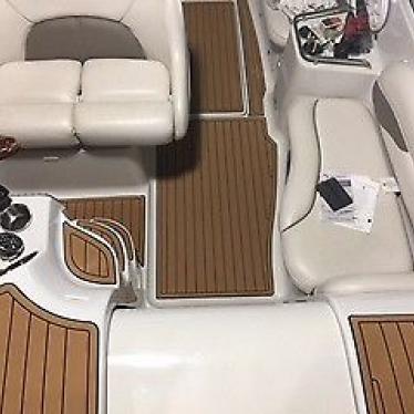 2003 Crownline 242cr