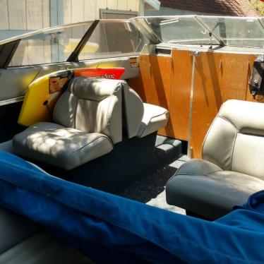 1989 Bayliner capri cuddy