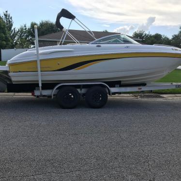 2002 Chaparral 220ssi