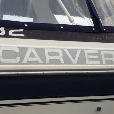 1987 Carver 32