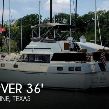 1982 Carver 3607 aft cabin