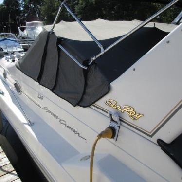 1995 Sea Ray 330 express