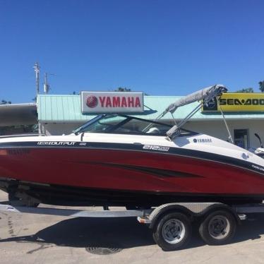 2014 Yamaha 212ss with galvanized trailer