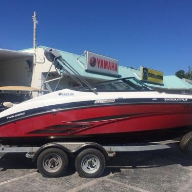 2014 Yamaha 212ss with galvanized trailer