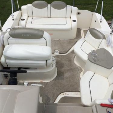 2007 Sea Ray 240da sundancer