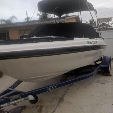 2011 Bayliner bow rider