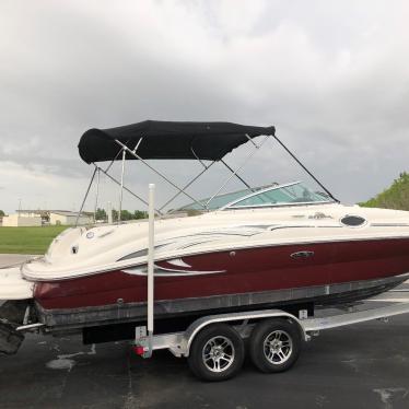 2006 Sea Ray 240 sundeck