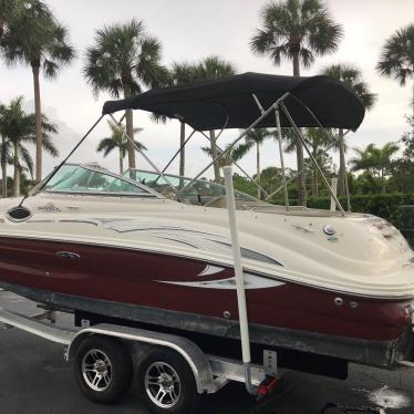 2006 Sea Ray 240 sundeck