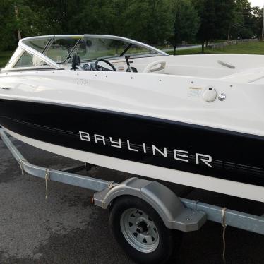 2014 Bayliner 175